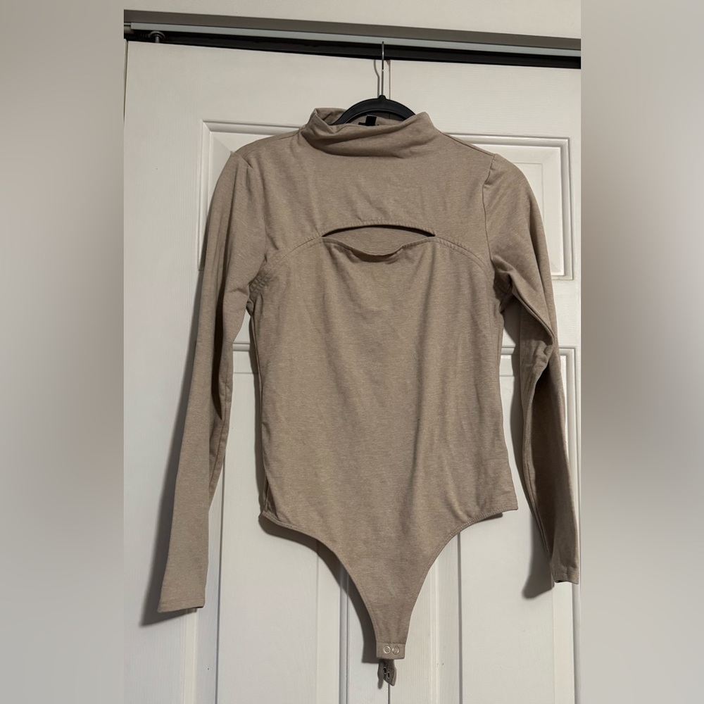 Express Tan Long Sleeve Bodysuit